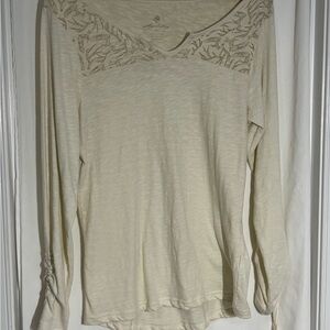 Legendary Whitetails Cream Long sleeve top M